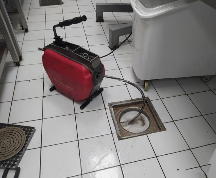 İzmit Tıkalı Mutfak gider borusu açan firmalar